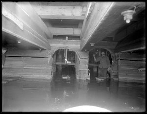Arbeiter im Kanal der W. 129th Street, New York, ca. 1911