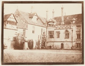[Südostecke des nördlichen Innenhofs, Lacock Abbey] von William Henry Fox Talbot
