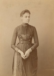 Kabinettkarte einer Frau von William J. Kuebler