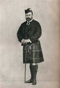 Der Prinz von Wales im Highland-Kostüm, um 1886-1910