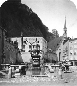 Der Pferdeschwemme Brunnen, Salzburg, Österreich, ca. 1900er Jahre von Wurthle and Sons