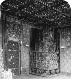 Der Ofen im Prinzenzimmer, Festung Hohensalzburg, Salzburg, Österreich, ca. 1900er von Wurthle and Sons