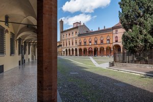 Piazza Santo Stefano, Bologna, Italien (Foto) von . .