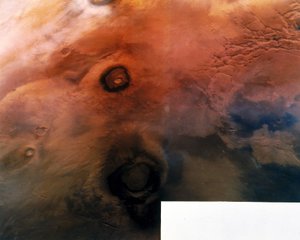 Vulkane auf der Oberfläche des Planeten Mars