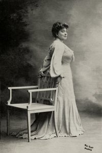 Porträt der französischen Künstlerin Blanche Pierson von du Guy
