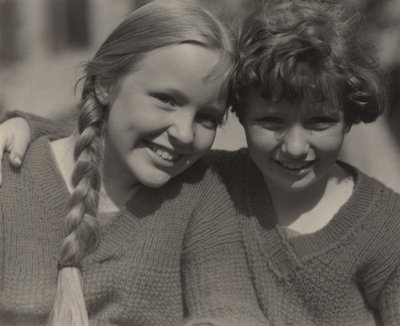 Elizabeth (Peggy) und Sue Davidson von Alfred Stieglitz