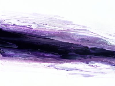 Ätherischer Violetter Fluss von Alyson Storms