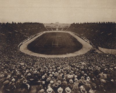Kalifornien: Los Angeles Coliseum (s/w Foto) von American Photographer (after)