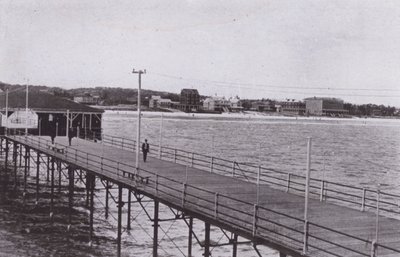 Old Orchard Beach, Maine: Blick vom Ozeanpier (s/w Foto) von American Photographer (after)
