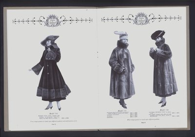Doppelseite aus Das Theater der Pelzmode von American Photographer (after)