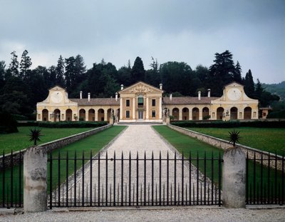 Blick auf die Villa Barbaro oder Volpi von Andrea Palladio
