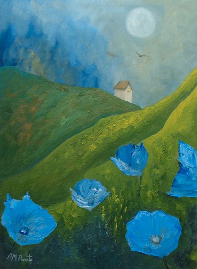 Blaue Mohnblumen auf mondbeschienenen Hügeln von Angeles M. Pomata