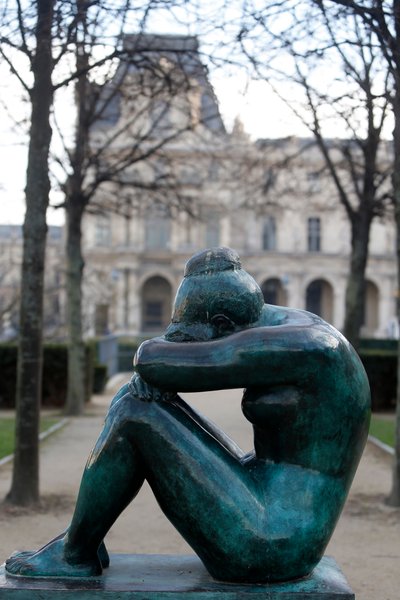 Jardin des Tuileries, Aristide Maillol, Die Nacht, Paris, Frankreich (Foto) von Aristide Maillol