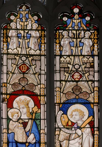 Apsisfenster mit Jungfrau und Kind und St. Johannes der Evangelist (Detail) von Augustus Welby Northmore Pugin