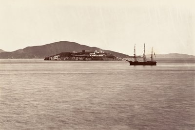 Alcatraz Island, San Francisco, 1868-69, gedruckt ca. 1876 von Carleton Emmons Watkins