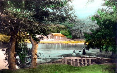 Ruswarp-Damm, Whitby, North Yorkshire, 1926 von Cavenders Ltd