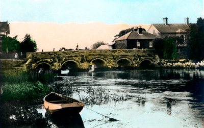 Die alte Brücke, Christchurch, Dorset, 1926 von Cavenders Ltd