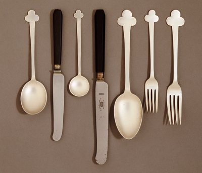 Versilbertes Tafelservice für E. Bingham & Co., ca. 1906 von Charles Rennie Mackintosh