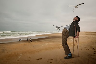 Verspielte Strandbegegnung von Christine von Diepenbroek