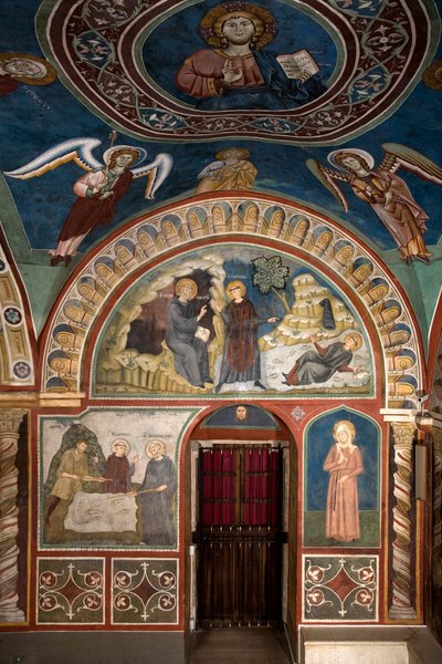 Verschiedene Episoden aus dem Leben des Heiligen Benedikt: im Zentrum „Das Wunder des Heiligen Placidus“. Benedikt von Nursia rettet dank des Eingreifens seines ersten Jüngers Maurus den jungen Placidus, der in den Strom eines Sees geraten ist. Unten das W von Consolo