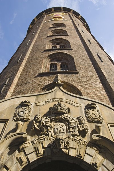 Außenansicht des Turms, fertiggestellt 1643 von Danish School
