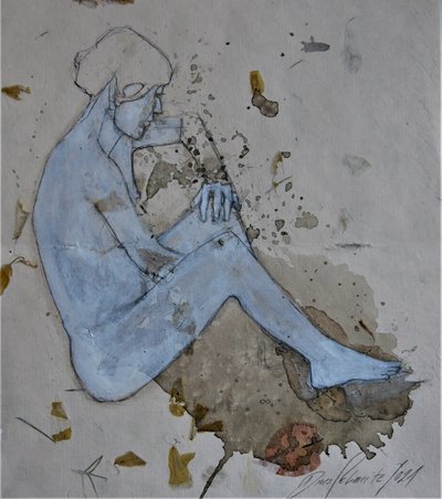 Nachdenkliche blaue Figur von Doris Schmitz