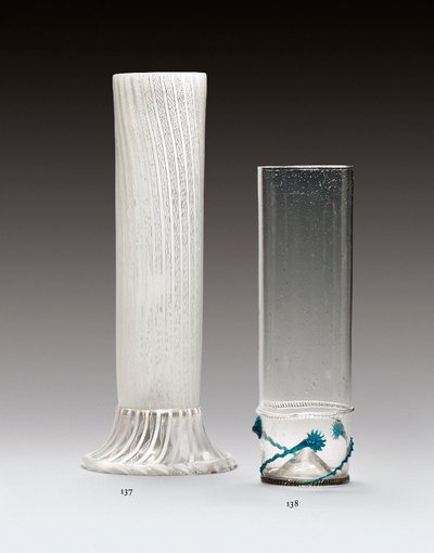 Ein Façon-de-Venise-Glas Komet-Becher, spätes 16. - 17. Jahrhundert (Glas) von Dutch School