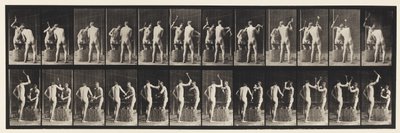 Schmiede, zwei Modelle, Hämmern auf dem Amboss von Eadweard Muybridge