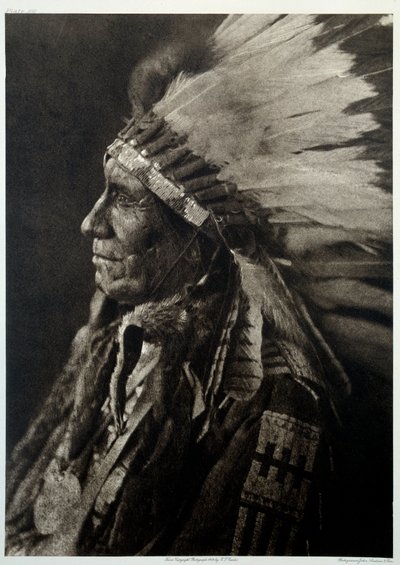 Indianer von Amerika: Porträt eines Indianerhäuptlings von Edward Sheriff Curtis
