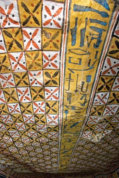 Ägyptische Antiquität: Decke mit geometrischen Motiven, Grab von Roy von Egyptian 18th Dynasty