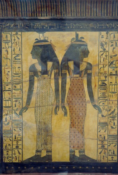 Selket und Neith, dekoratives Detail des Sarkophags von Maiherpri, ägyptische Zivilisation, Neues Reich, Dynastie XVIII von Egyptian 18th Dynasty