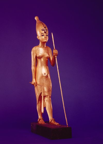 Statuette des Königs, aus dem Grab von Tutanchamun (ca. 1370-1352 v. Chr.) Neues Reich (vergoldetes Holz) von Egyptian 18th Dynasty
