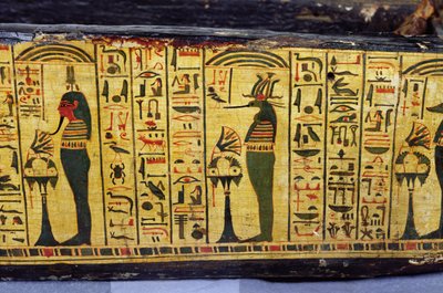 Detail der äußeren Sargbasis der Mumie von Nesyamun, möglicherweise gefunden in Deir El-Bahri, Neues Reich, ca. 1100 v. Chr. (bemaltes Holz) von Egyptian 20th Dynasty