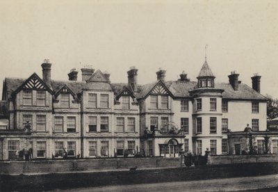 Aldeburgh, Wentworth Castle Hotel (s/w Foto) von English Photographer