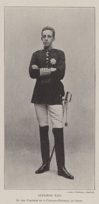 Alfonso XIII. in der Uniform eines Generalobersten von Spanien von English Photographer