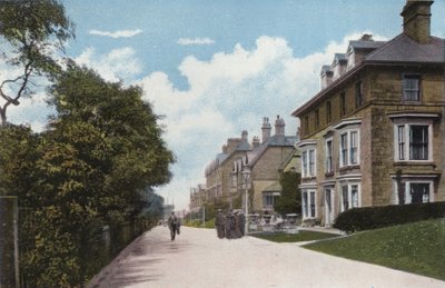 Buxton, The Broad Walk von English Photographer