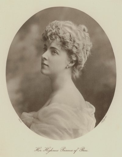 Ihre Hoheit Prinzessin von Pless von English Photographer