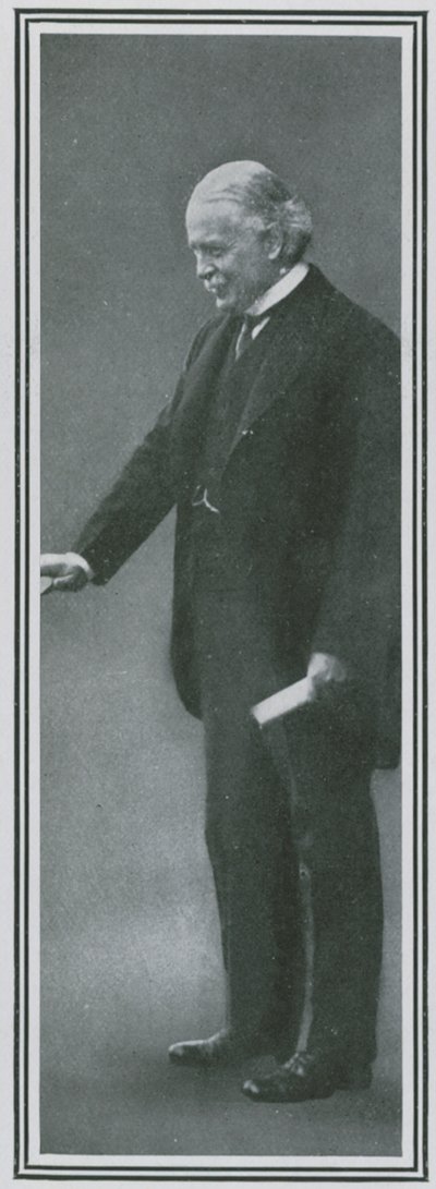 Lady Nancy Astors Sponsor, Lloyd George von English Photographer
