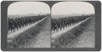 North Staffords auf dem Marsch in Frankreich von English Photographer