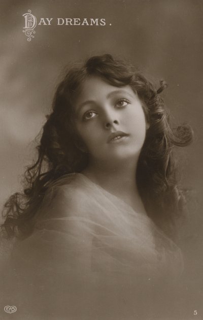 Hübsches Mädchen, Tagträumen von English Photographer