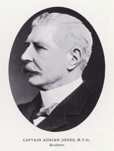 Prominente Männer von London: Captain Adrian Jones von English Photographer