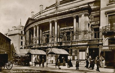 Queens Hall, Langham Place, London Mai 1902 von English Photographer