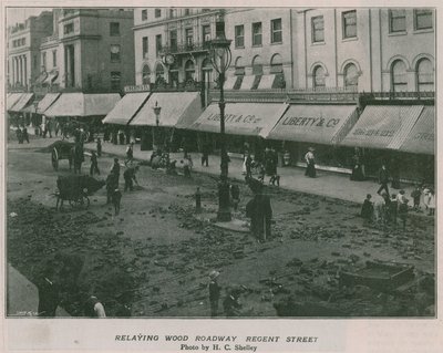 Holzstraße in Regent Street von English Photographer