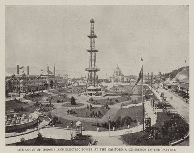 Der Ehrenhof und der Elektrische Turm bei der Kalifornien-Ausstellung am Tag von English Photographer