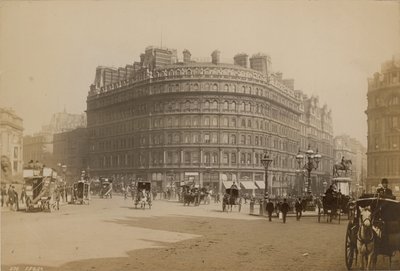 Das Grand Hotel am Trafalgar Square von English Photographer