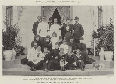 Die neueste Porträtgruppe der dänischen Königsfamilie von English Photographer