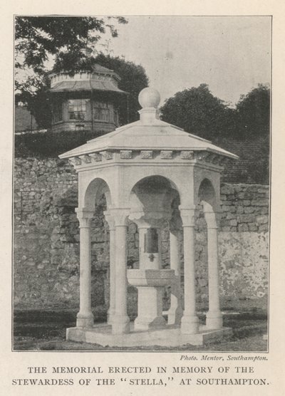 Das Denkmal zu Ehren der Stewardess der Stella in Southampton von English Photographer