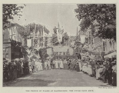 Der Prinz von Wales in Eastbourne, der Bogen des Fahrradclubs von English Photographer