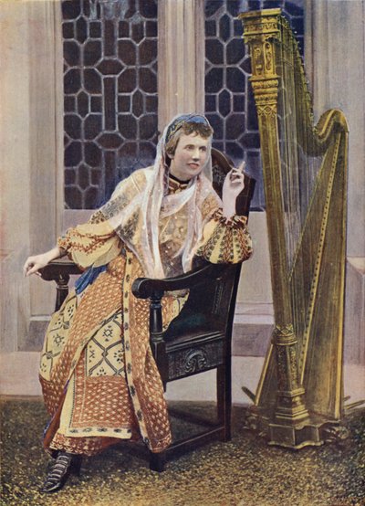 Die Königin von Rumänien von English Photographer
