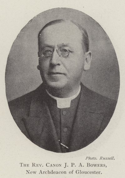 Der Reverend Canon J P A Bowers, neuer Erzdiakon von Gloucester von English Photographer